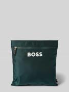 BOSS Umhängetasche mit Label-Print Modell 'Catch_3.0_Envelope' in Grue...