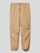 Garcia Slim Fit Stoffhose mit elastischem Bund in Sand, Größe 164