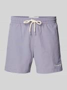 CHAMPION Regular Fit Badehose mit Label-Stitching in Violett, Größe L