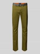 MCNEAL Slim Fit Chino mit Gürtel in Schilf, Größe 50