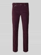 Levi's® Slim Fit Jeans in Cord-Optik Modell '511' in Bordeaux, Größe 3...