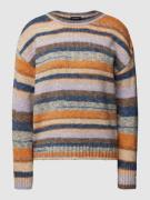 More & More Strickpullover mit Streifenmuster und überschnittenen Schu...