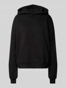Gina Tricot Hoodie mit Känguru-Tasche in Black, Größe XS