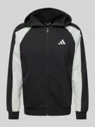 ADIDAS SPORTSWEAR Sweatjacke mit Label-Stitching in Black, Größe L