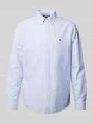 Tommy Hilfiger Regular Fit Freizeithemd mit Logo-Stitching Modell 'OXF...