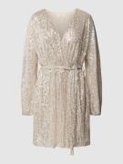 Apricot Minikleid mit Paillettenbesatz in Stein, Größe XL