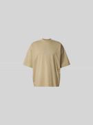 VETEMENTS Oversized T-Shirt mit Stehkragen in Taupe, Größe L