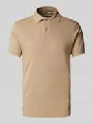 Barbour Slim Fit Poloshirt mit Label-Stitching in Sand, Größe XL