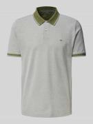 Fynch-Hatton Regular Fit Poloshirt mit Logo-Stitching in Oliv, Größe X...