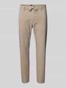 BOSS Orange Tapered Fit Chino mit Strukturmuster in Sand, Größe 30/32