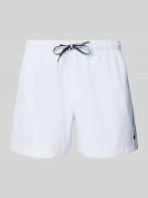 MCNEAL Relaxed Fit Badeshorts mit Logo-Stitching in Weiss, Größe L