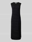 Christian Berg Woman Strickkleid mit Lochmuster in Black, Größe L
