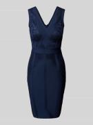 Lipsy Knielanges Cocktailkleid mit V-Ausschnitt in Marine, Größe 34