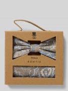 Prince Bowtie Fliege und Einstecktuch im Set in Sand, Größe 1