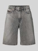 WEEKDAY Regular Fit Jeansshorts im 5-Pocket-Design Modell 'MONTEREY' i...