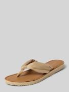 Tommy Hilfiger Zehentrenner mit Label-Detail Modell 'ELEVATED' in Beig...