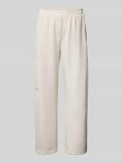 Christian Berg Woman Relaxed Fit Sweatpants mit Cargotasche in Ecru, G...