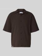 Edwin Regular Fit Freizeithemd mit 1/2-Arm Modell 'SAGA' in Dunkelbrau...