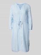 Tom Tailor Knielanges Kleid mit Streifenmuster in Hellblau, Größe 42