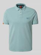 Superdry Regular Fit Poloshirt mit Label-Stitching in Rauchblau, Größe...
