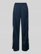 Only Wide Leg Sweatpants mit Kontraststreifen Modell 'SPORTS' in Marin...