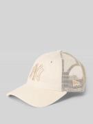 New Era Trucker Cap aus Viskose-Leinen-Mix Modell '9TWENTY®' in Beige,...
