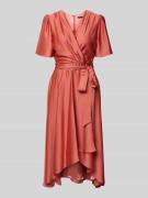 Swing Cocktailkleid mit Bindegürtel in Altrosa, Größe 38