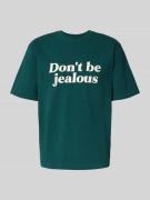 REVIEW T-Shirt mit geripptem Rundhalsausschnitt in Dunkelgruen, Größe ...