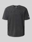 CHAMPION T-Shirt mit Logo-Badge in BLACK, Größe L