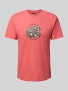SANTA CRUZ T-Shirt mit Label-Print und Rundhalsausschnitt in Koralle, ...