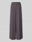 Windsor Wide Leg Stoffhose mit Bundfalten in Purple, Größe 40