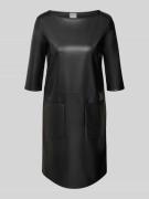 MM Schmales Kleid in Kunstleder Optik in Black, Größe XS
