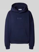 Review Hoodie mit Label-Stitching und Känguru-Tasche in Marine, Größe ...