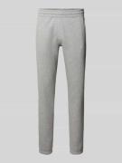adidas Originals Sweatpants mit elastischem Bund und Eingrifftaschen i...