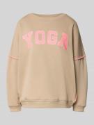 miss goodlife Oversized Sweatshirt mit Statement-Print in Sand, Größe ...