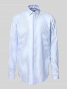 Christian Berg Men Regular Fit Freizeithemd mit extra langem Arm in Bl...