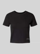 Guess T-Shirt mit Label-Detail in Black, Größe XS