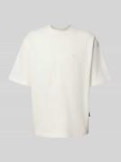 PROHIBITED T-Shirt mit Rundhalsausschnitt in Offwhite, Größe L