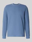 Christian Berg Men Pullover mit Label-Patch in Jeansblau, Größe 3XL