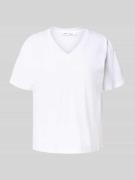 Samsøe Samsøe T-Shirt mit geripptem V-Ausschnitt Modell 'SAELI' in Wei...