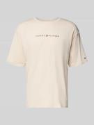 Tommy Hilfiger Relaxed Fit T-Shirt aus reiner Baumwolle in Offwhite Me...