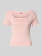 Levi's® T-Shirt in Ripp-Optik mit Karree-Ausschnitt in Rosa, Größe L