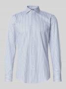 BOSS Slim Fit Businesshemd aus reiner Baumwolle Modell 'HANK' in Marin...