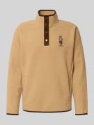 Polo Ralph Lauren Fleecepullover mit Stehkragen und Stitching in Camel...