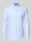 Jake*s Slim Fit Business-Hemd mit Kentkragen in Bleu, Größe 41/42