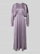 Jake*s Collection Maxikleid mit überschnittenen Schultern in Lavender,...