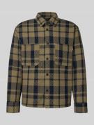 REVIEW Regular Fit Freizeithemd mit Brusttaschen in Oliv, Größe M