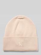 CK Calvin Klein Beanie aus Viskose-Mix mit Logo-Stitching in Taupe, Gr...