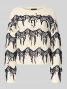 Oui Strickpullover mit Applikationen in Offwhite, Größe 44