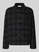 REVIEW Regular Fit Freizeithemd mit Kentkragen in Black, Größe XL